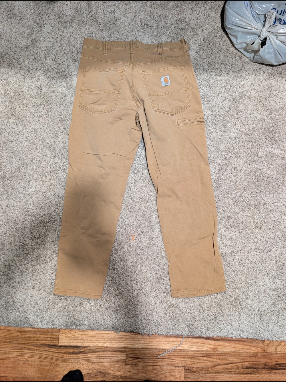 Carhartt Men’s Cargo Pants in Tan